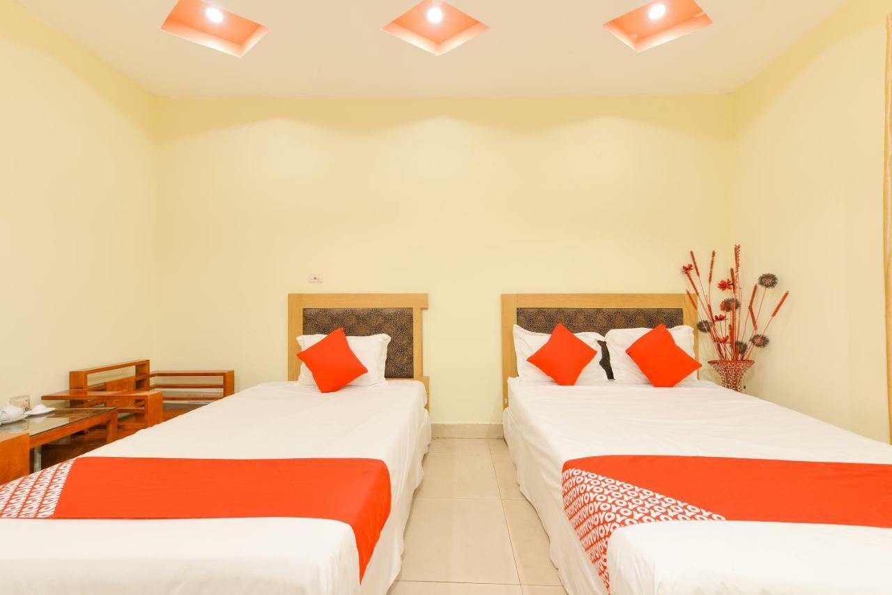 Oyo 279 West Lake Hotel Hanoi Esterno foto