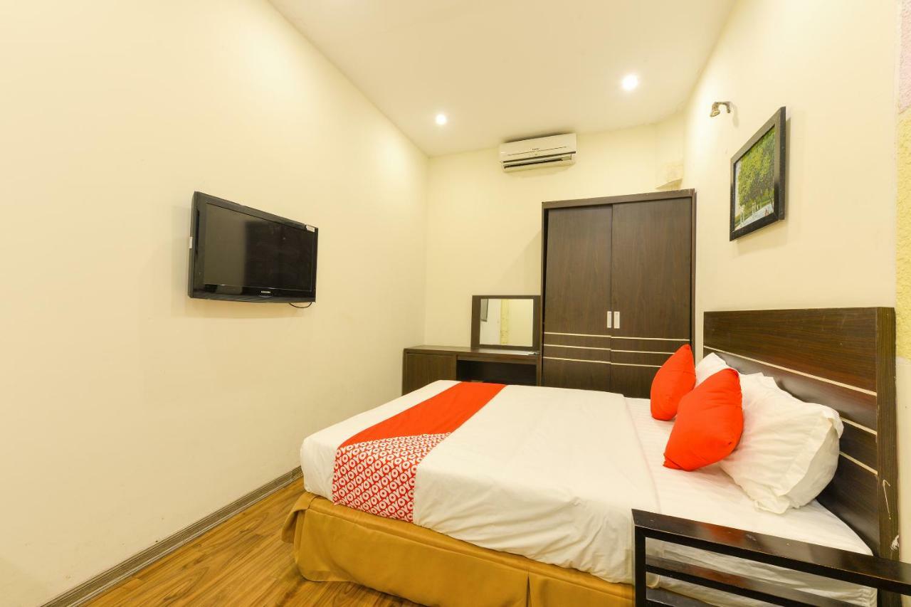 Oyo 279 West Lake Hotel Hanoi Esterno foto