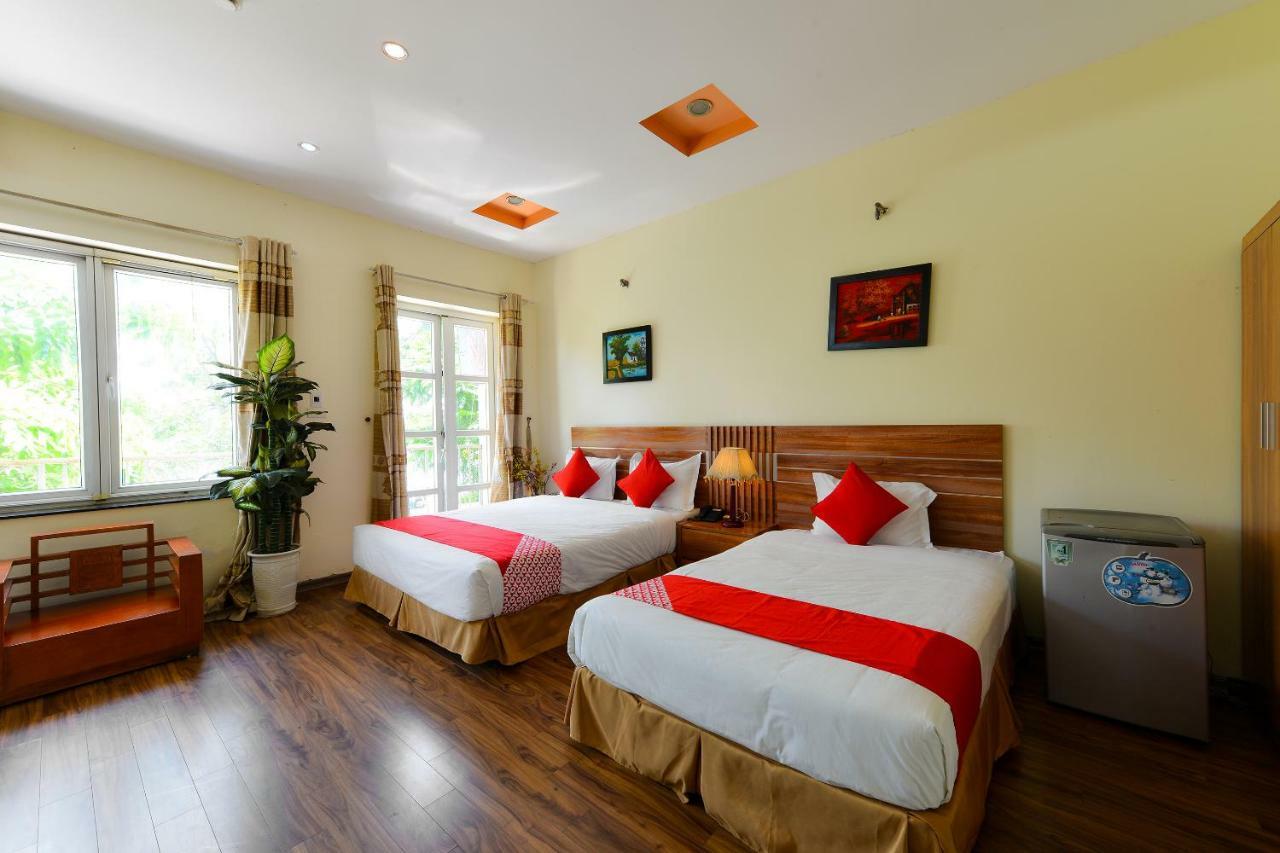 Oyo 279 West Lake Hotel Hanoi Esterno foto