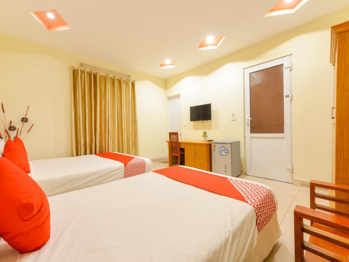 Oyo 279 West Lake Hotel Hanoi Esterno foto